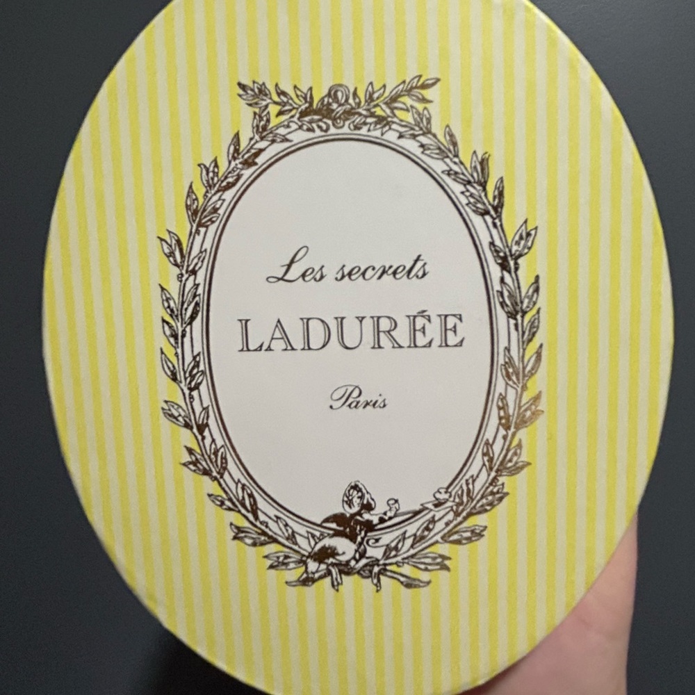 Laduree Keychain 💖💛 - Picture 2 of 3